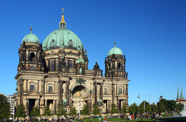 Berliner Dom im Lustgarten Berlin Hauptstadttourismus