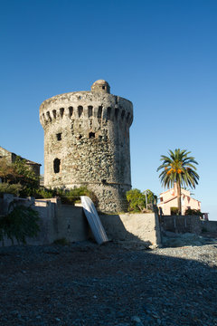 tour genoise de miomo (corse)