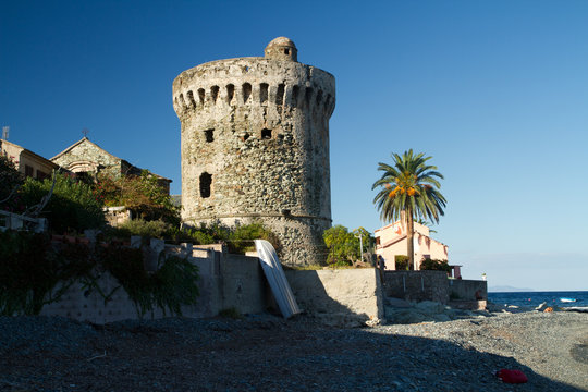 tour genoise demiomo (cap corse)