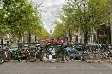 Fototapeta na wymiar Bikes in Ansterdam