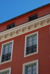 façade de caractere