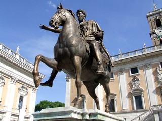 Statua dell'Imperatore Marco Aurelio