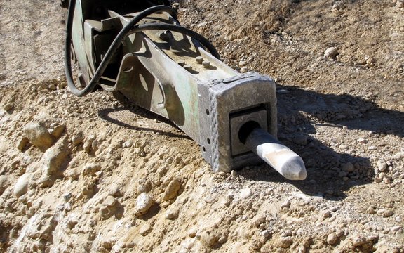 Marteau piqueur  hydraulique de chargeuse pelleteuse