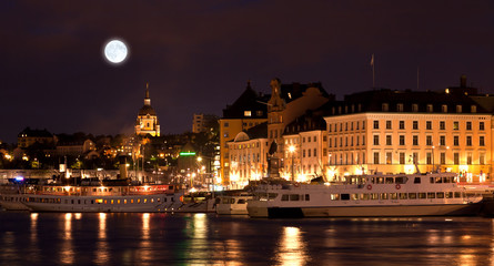Fototapeta na wymiar The Royal Palace in Stockholm