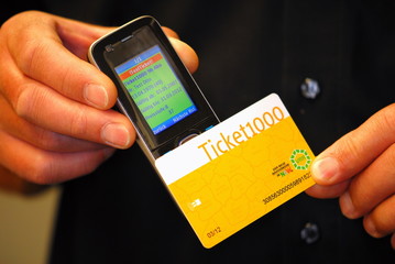 Fahrkartenkontrolle mit dem Handy