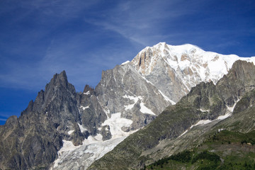 Fototapeta na wymiar Mont Blanc i Aiguille Noire