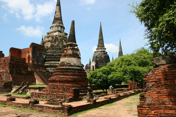 Fototapeta na wymiar Ruiny starożytnego miasta Ayutthaya, Tajlandia.