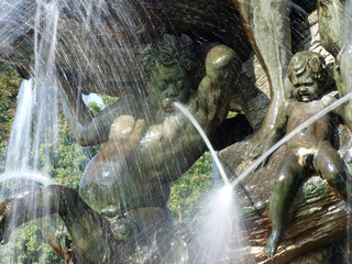 Fototapeta na wymiar Detail Neptunbrunnen in Berlin