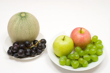 メロンとブドウとりんご
