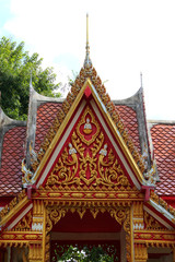 Naklejka premium Thai art on gable of temple
