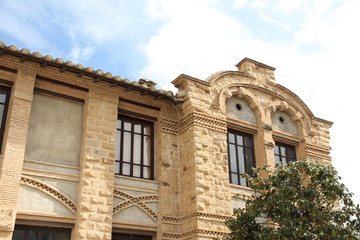 Fototapeta na wymiar Old school for children Rubielos de Mora Teruel SPAIN