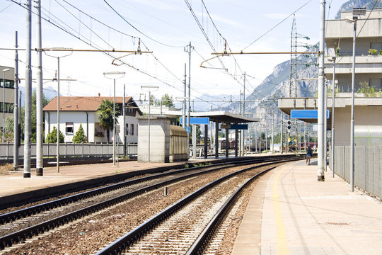 little mountain rail station