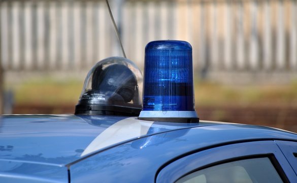 Lampeggiante auto della Polizia