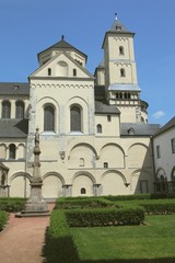 Fototapeta na wymiar Brauweiler Abbey, Abbey Kościół św Mikołaja, w Pulheim