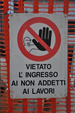 vietato l'ingresso