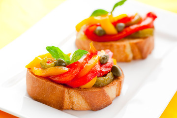 Bruschetta with bell pepper salad