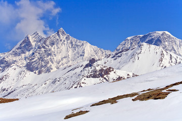Fototapeta na wymiar The Swiss Alps located in Gornergrat, Switzerland