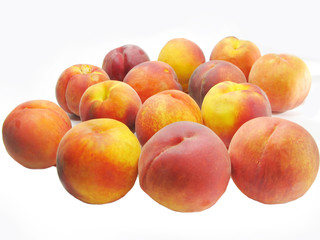 Fototapeta na wymiar many peaches fruit