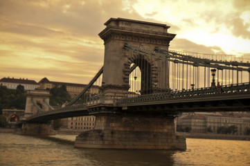 Chain Bridge Budapest © kecaj99