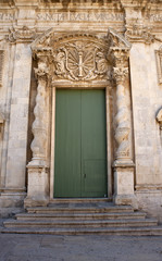 Fototapeta na wymiar Portal kościoła, Syrakuzy