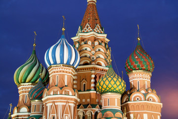 Fototapeta na wymiar St Basil's Church on the Red Square in Moscow