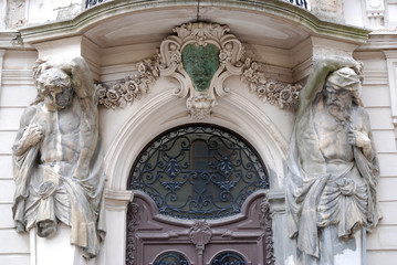 Hauseingang Gründerzeit Pécs