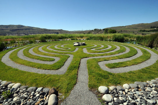 Washington outdoor Labyrinth