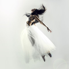 Fototapeta premium Fairy flying girl