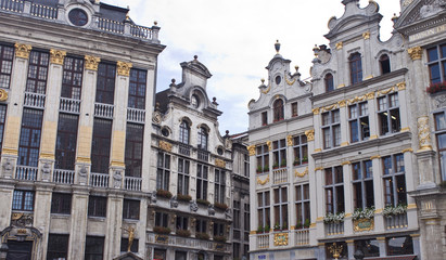 Fototapeta na wymiar Detail of houses on main square in Brussels, Belgium