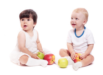 children with apple