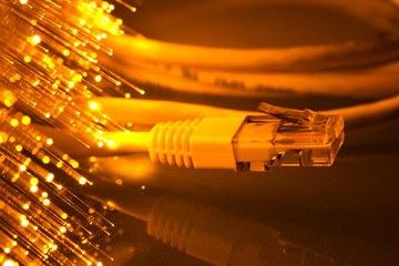 connessione adsl 2 - fibra ottica