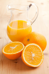 orange juice and orange fruit