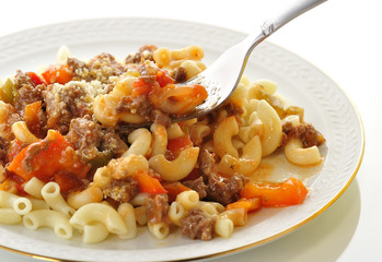 macaroni with sauce and vegetables