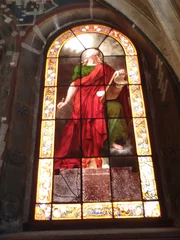 Zelfklevend Fotobehang Vitrail de l'église Sainte Élisabeth de Hongrie à Paris © Atlantis