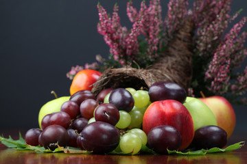 Fruit cornucopia