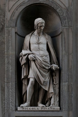 Fototapeta premium Nicola Pissano statue, Florence