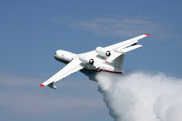 Firefighter plane
