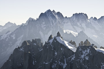 Fototapeta na wymiar Vistas desde l'Aiguille du Midi (3842 metros)