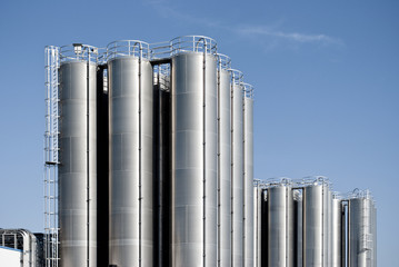 Silos 2