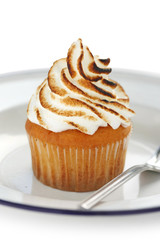 Lemon Meringue Cupcake