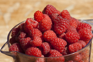 Raspberries are a nice  healthy desert.
