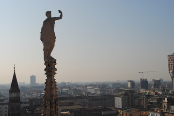 Sicht vom Mailänder Dom auf die Stadt