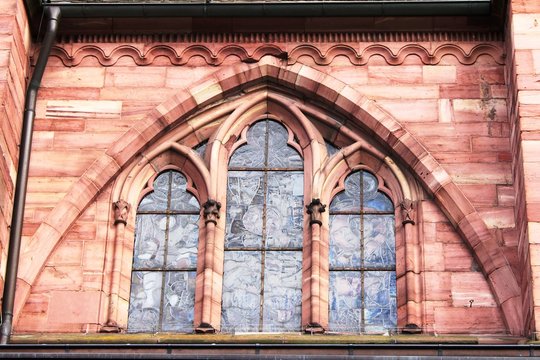Seitenfenster (Kirche)