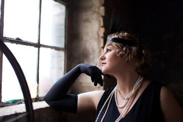 Frau Geschminkt und Kost&uuml;miert f&uuml;r 20er Jahre Party