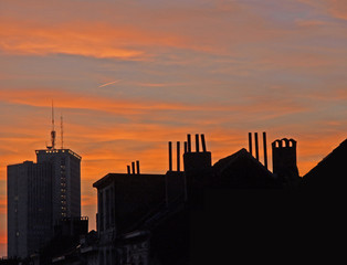 Großstadt: Dächer im Abendrot