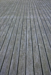 Holzterasse verwittert