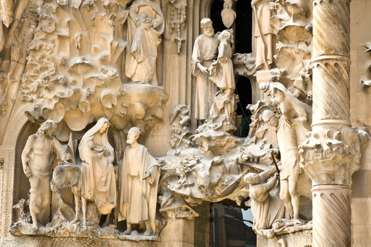 Portal de la Caridad de la Sagrada Familia (Barcelona)