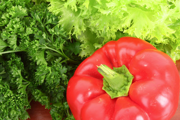Red Pepper and green salad