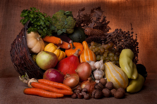 Fall cornucopia