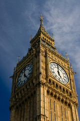 Fototapeta na wymiar Big Ben Turm Uhr London Wahrzeichen Sehenswürdigkeit